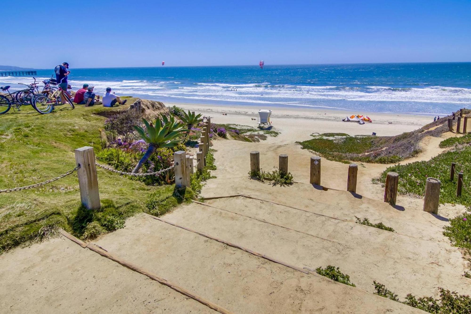 B5294 Surfside 1 Pacific