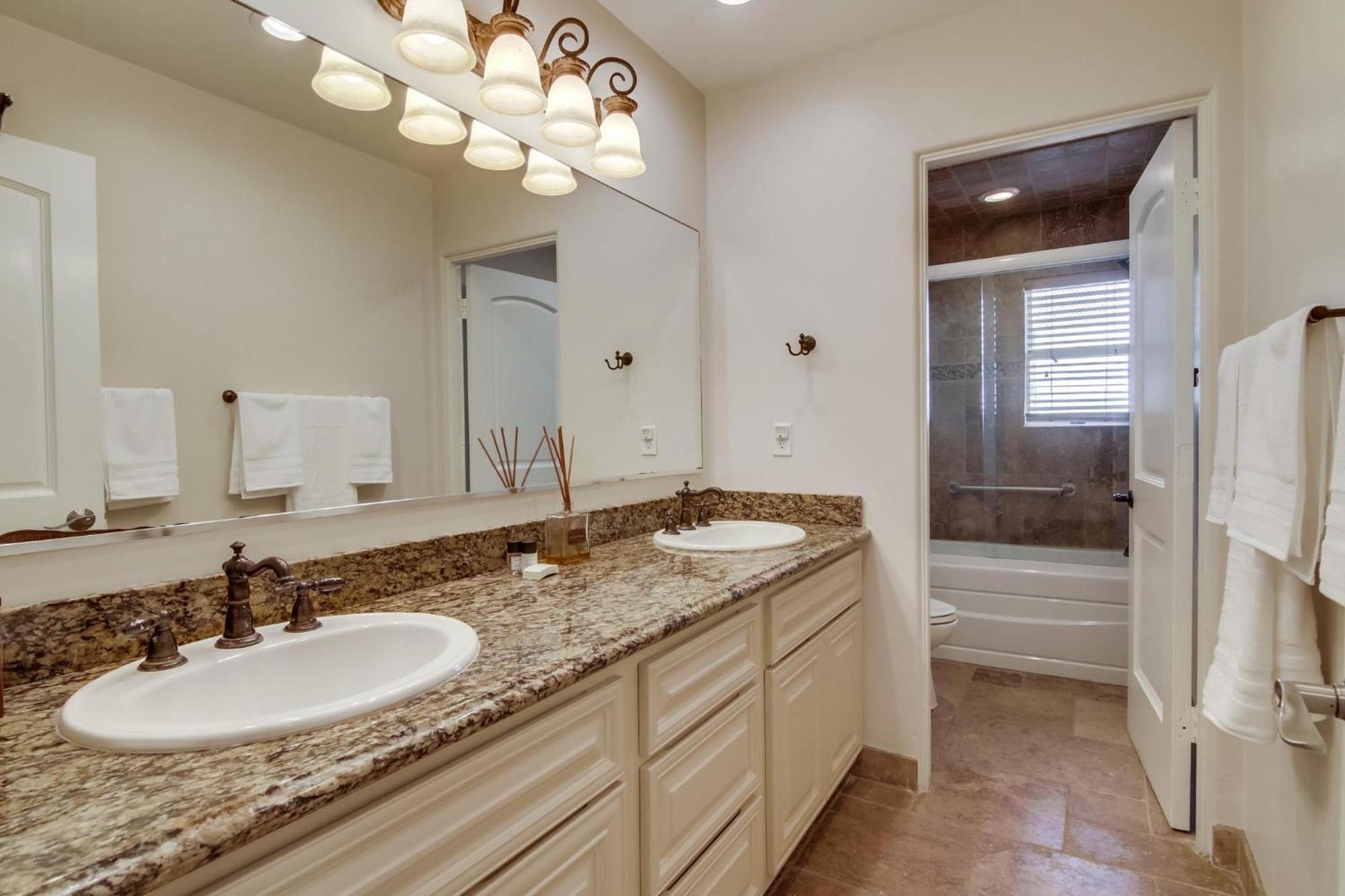 Apartment B5294 Surfside 1 Pacific